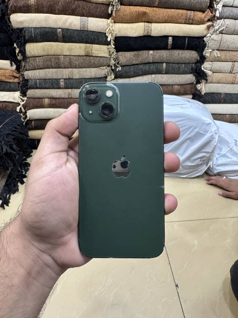 Apple iPhone 13 3