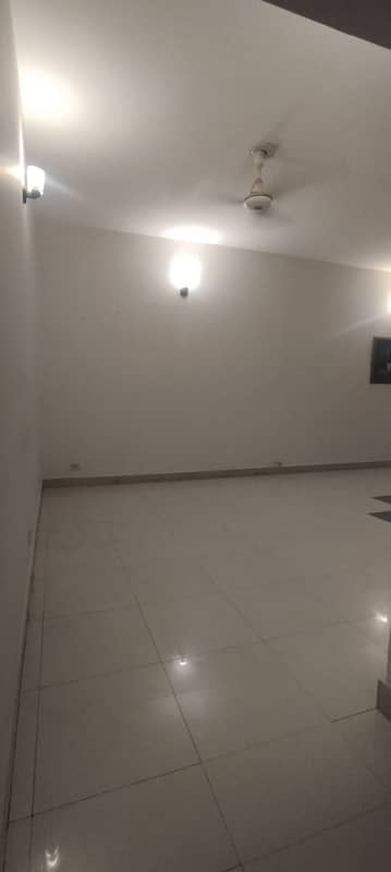 10 Marla House For Rent | 4 Beds, 5 Baths | Prime Location | DHA Phase 5 Lahore