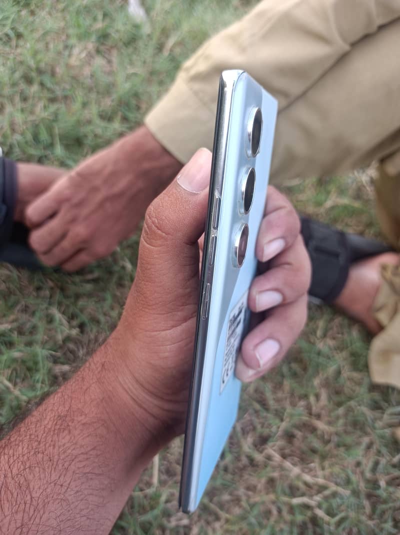 Tecno CAMON 40 Pro 3
