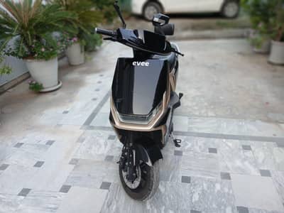 selling evee gen z electric scooty