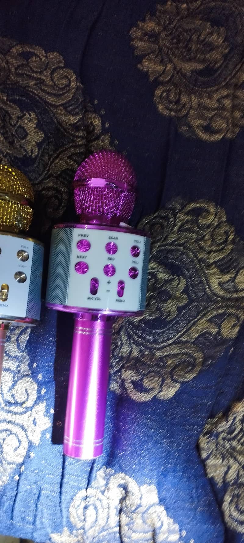 Bluetooth speaker 11
