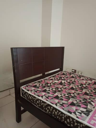 Single Bed with metrees