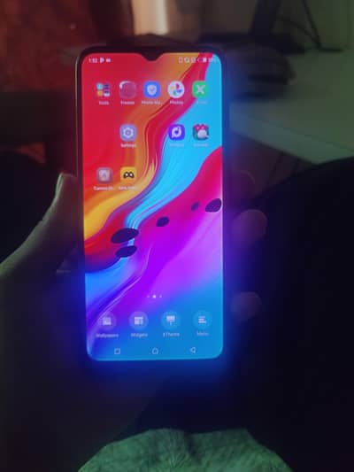 Infinix Hot 8