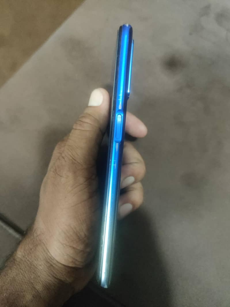 OPPO A54 1