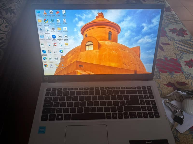 laptop 3