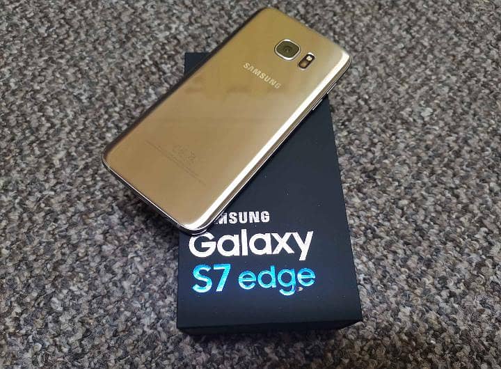 Samsung Mobile S7 Edge 3