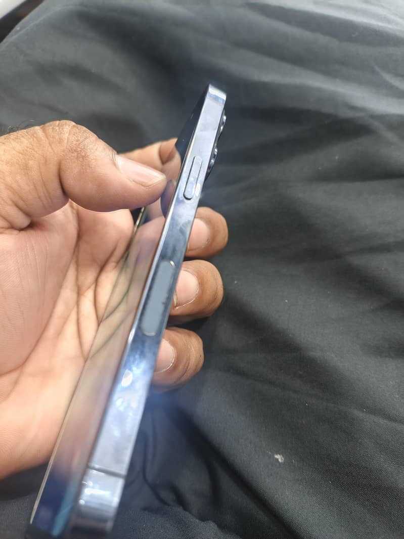 Apple iPhone 13 Pro 5