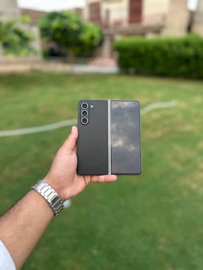 Samsung Mobile Z Fold 5