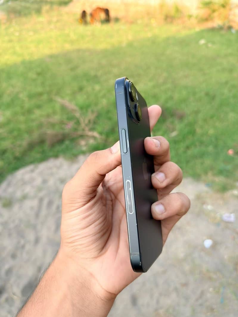 Apple iPhone 14 1