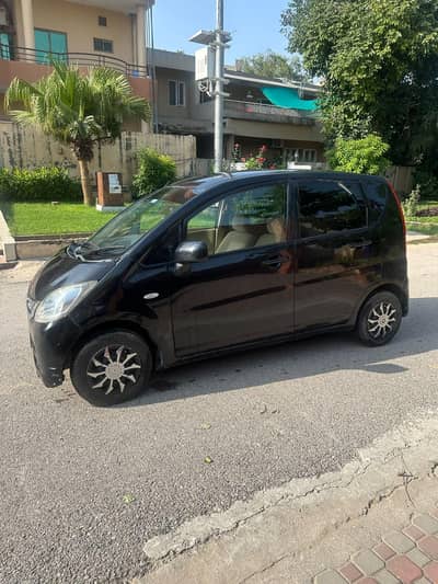 Daihatsu Move (with Eco function)