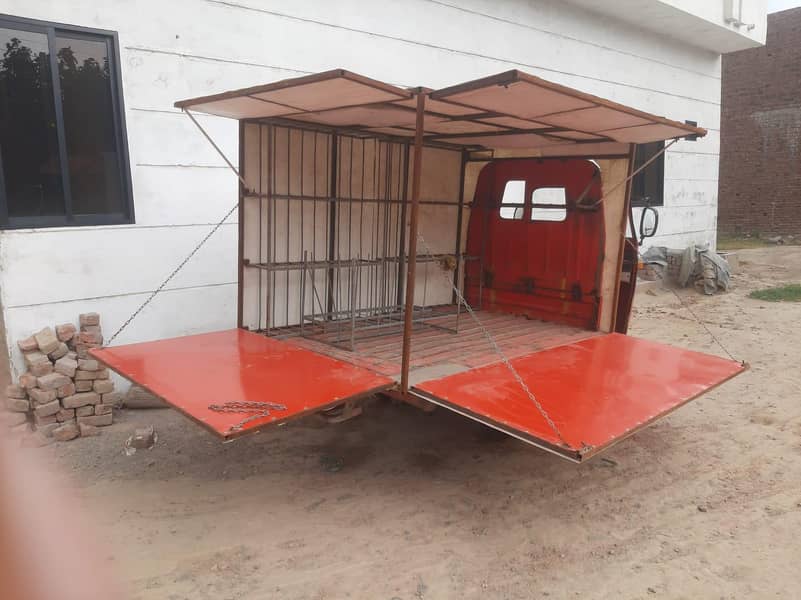 Loader rikshaw 7
