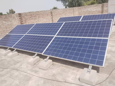 solar panels and frounas hybrid inverter