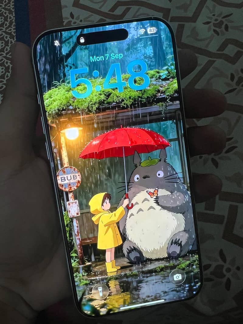 Apple iPhone 17 Pro Max 3