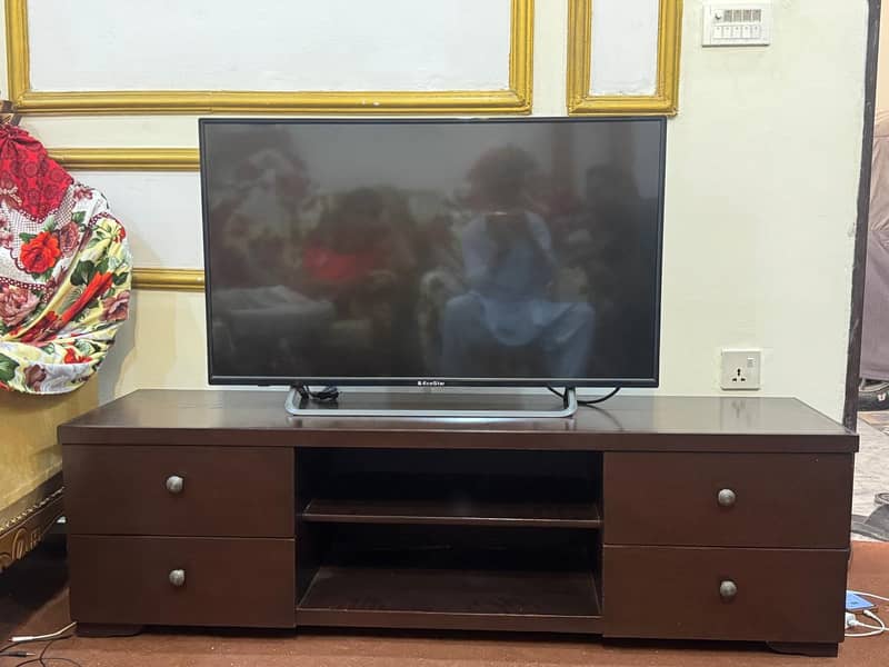 Led Tv console 4