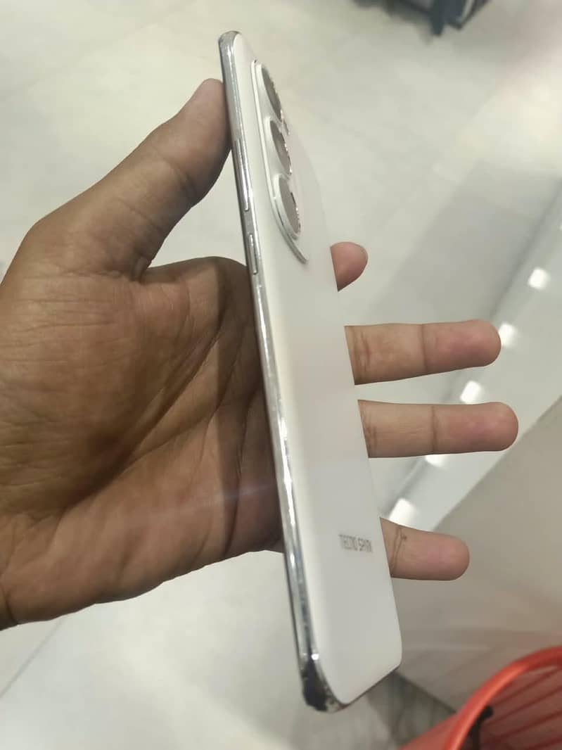 Tecno Spark 4 4