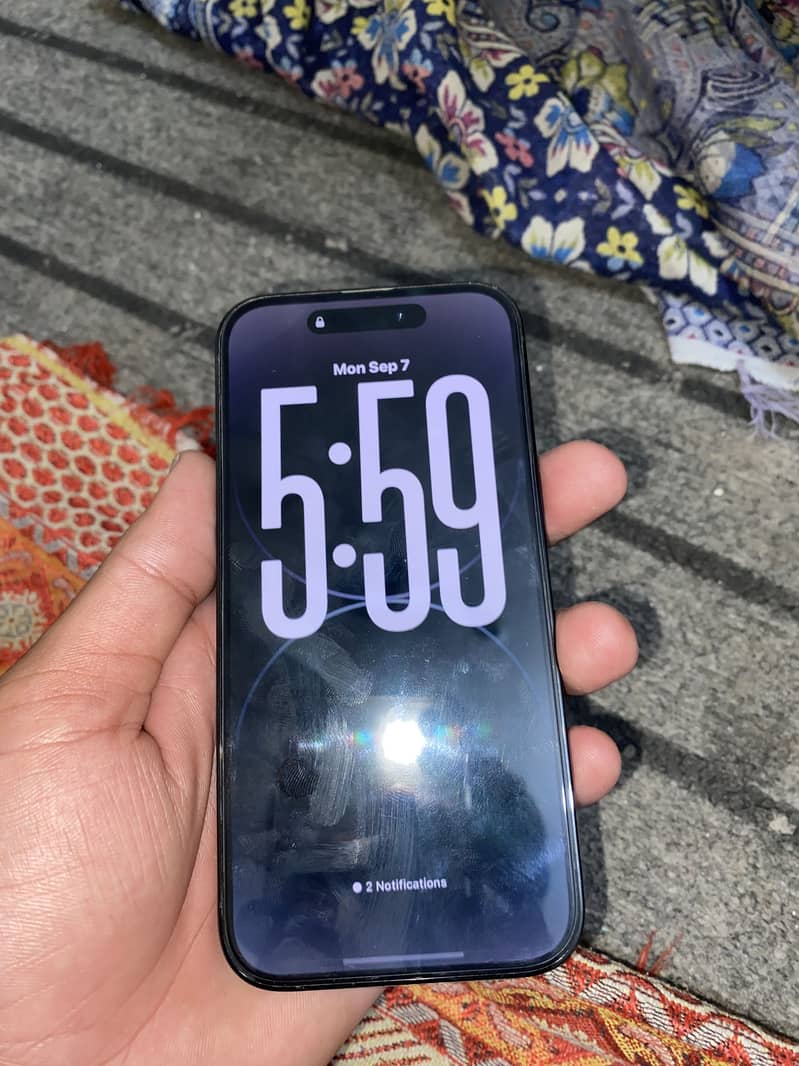 Apple iPhone 14 Pro 0