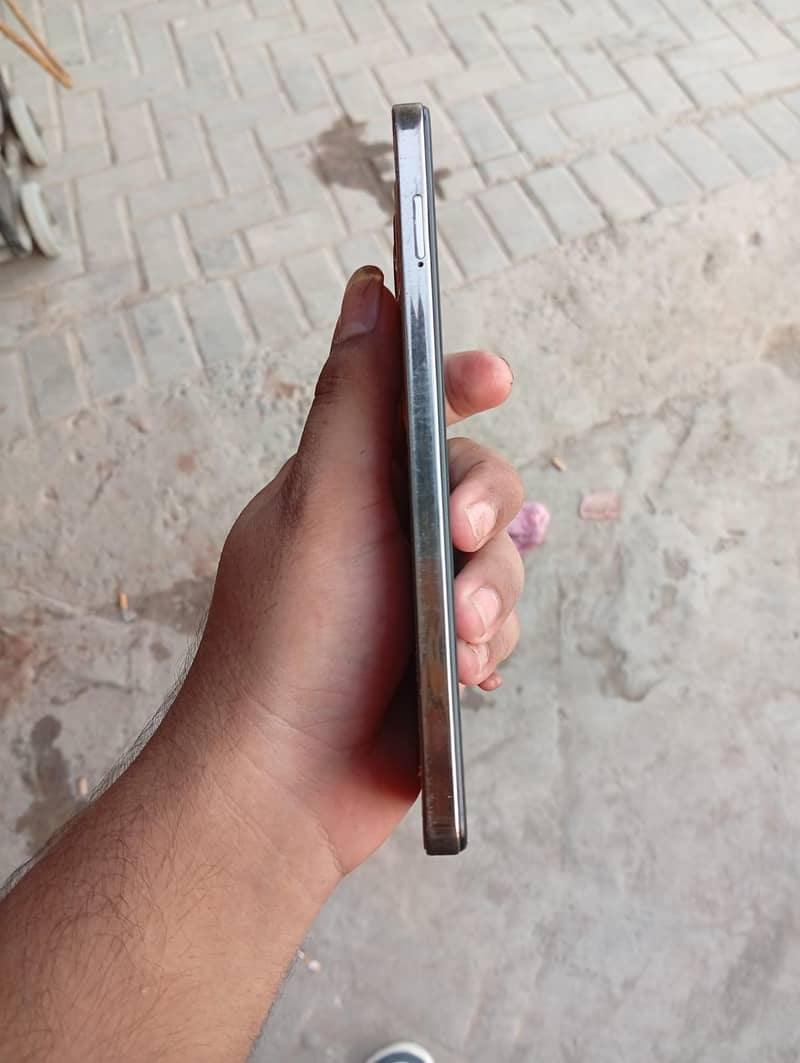 Infinix Note 30 1