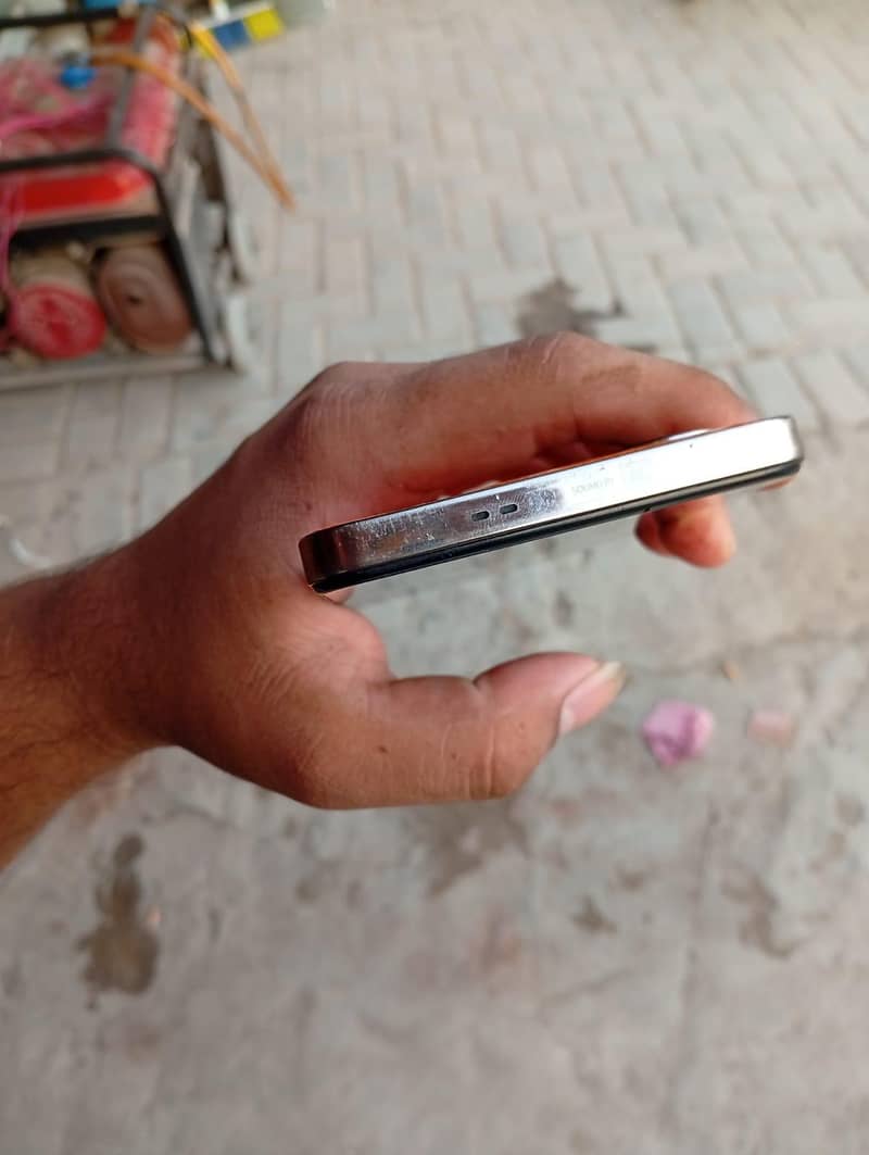 Infinix Note 30 3