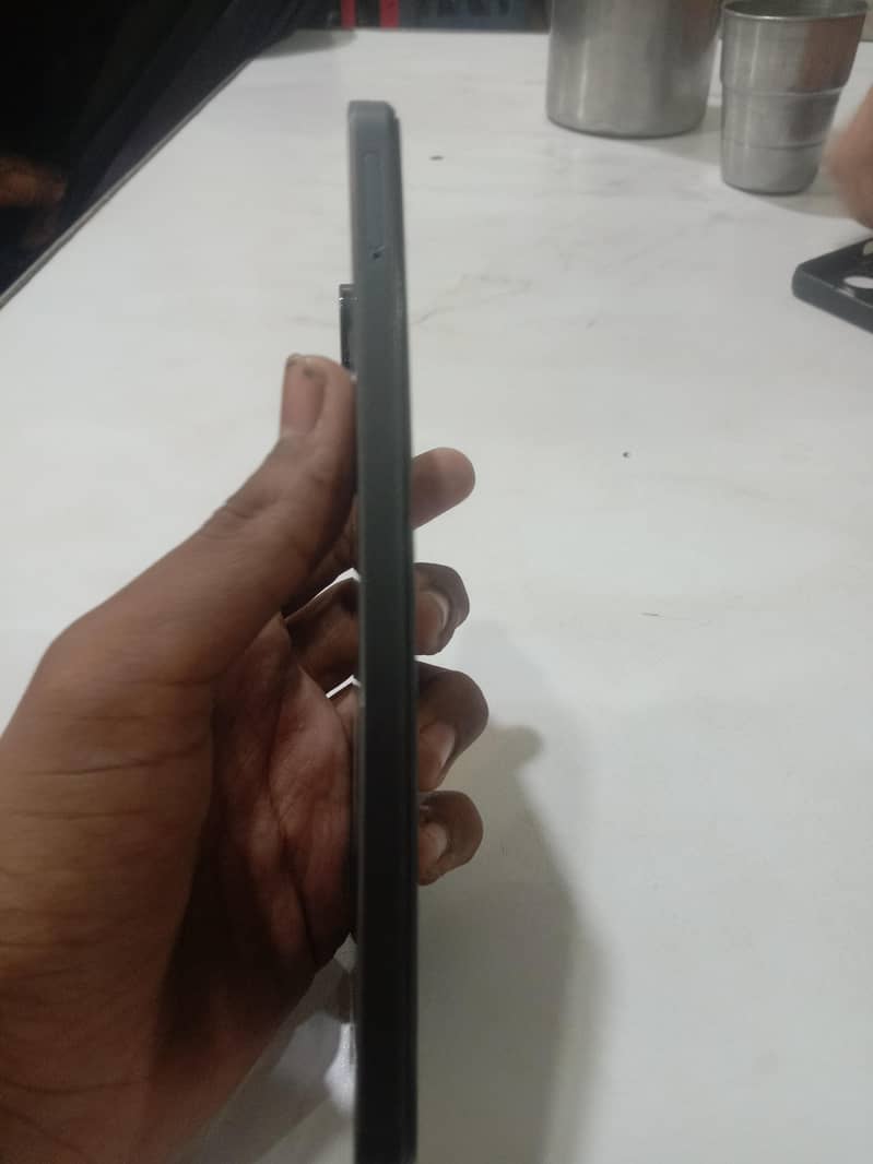 Realme Note 60x 3