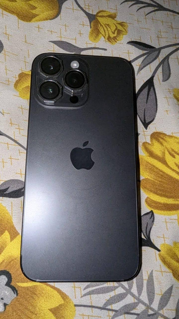 Apple iPhone 14 Pro Max 0