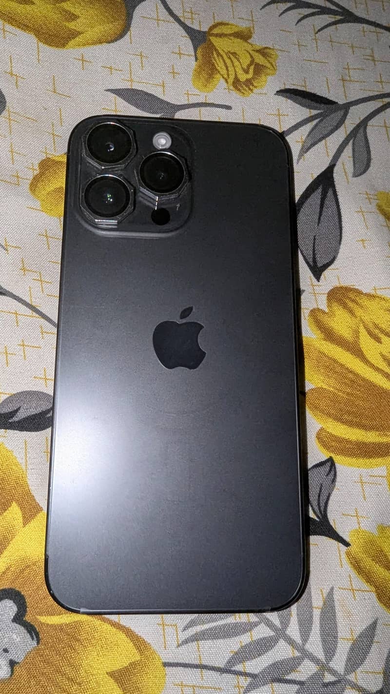 Apple iPhone 14 Pro Max 6