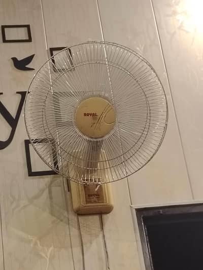royal fan normal condition working all. ok