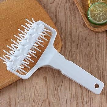 Plastic Pizza Dough Docker - Bread Needle Roller for Crust, Cookie and Biscuit Decoration, Essential Baking Tool