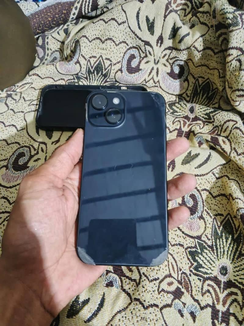 Apple iPhone 15 2