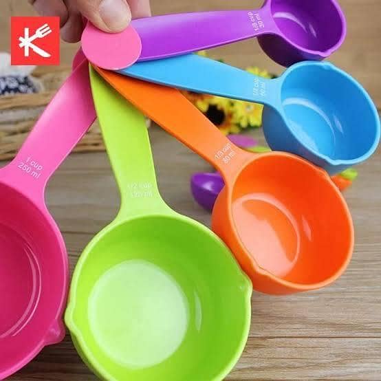 5-Piece Colorful Measuring Spoon Set for Baking and Cooking - Multi-Size Cups for Flour and Sugar
