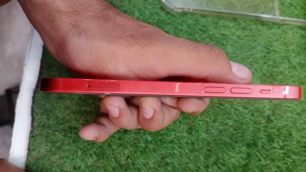 Apple iPhone 12 2