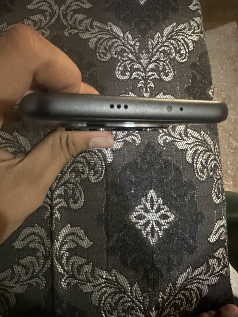 Xiaomi Redmi Note 15 0