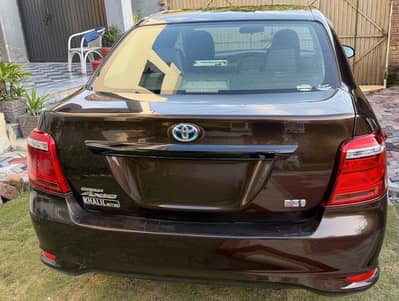 Toyota Corolla Axio 2015