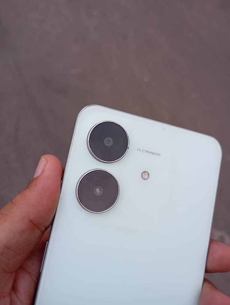 Realme Note 60x 0