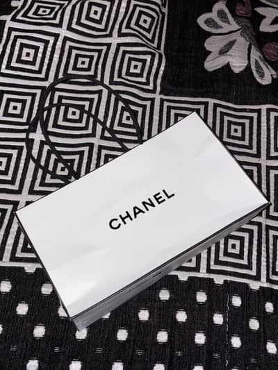 CHANEL perfume