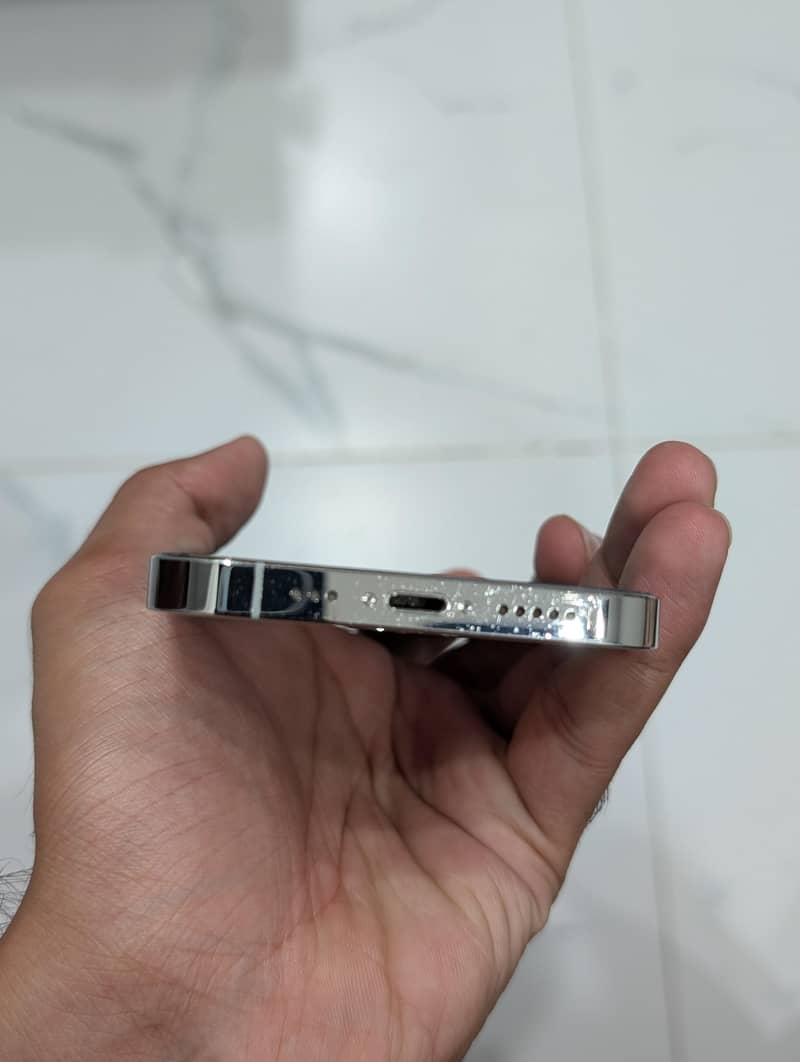 Apple iPhone 13 Pro 5