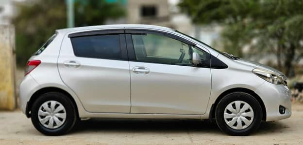 Toyota Vitz 2012