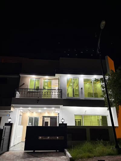 6.5 Marla Brand new house Available for rent