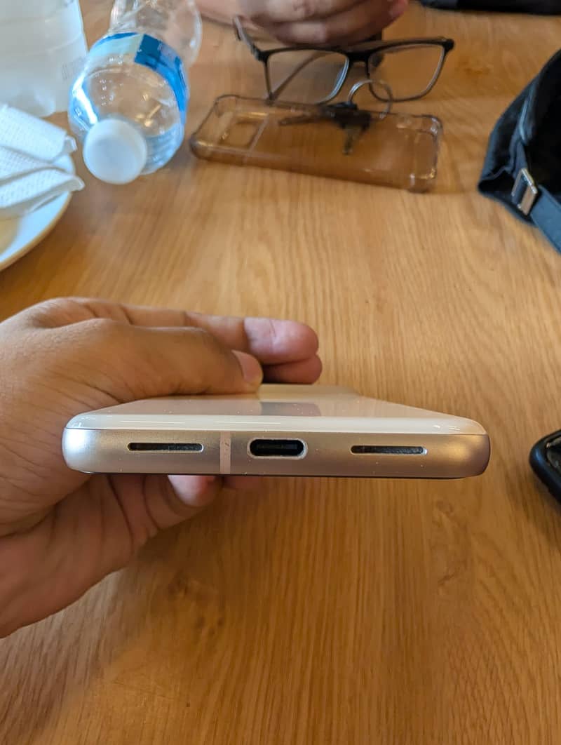 Google Pixel 8 5