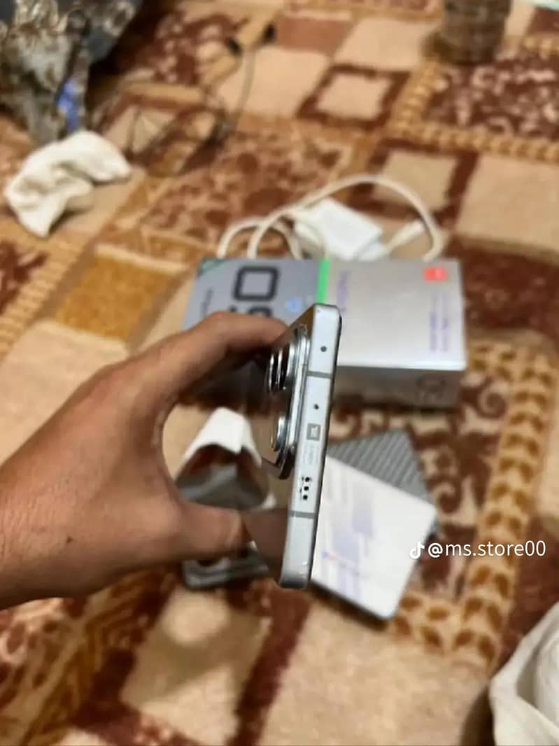 Infinix Note 50 Pro 4