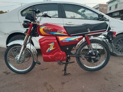 brand new gari battery  100 km 90 to 100