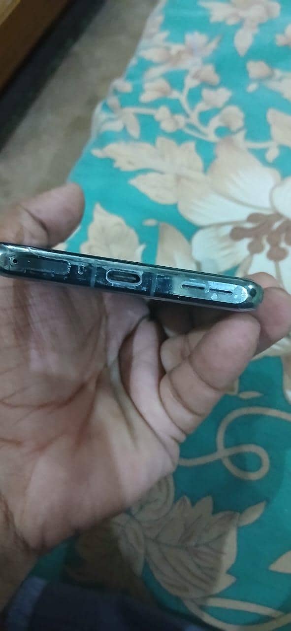 OnePlus 12 3