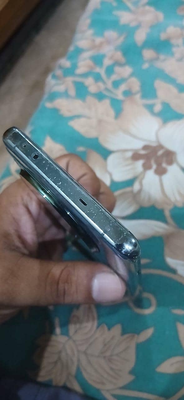 OnePlus 12 6