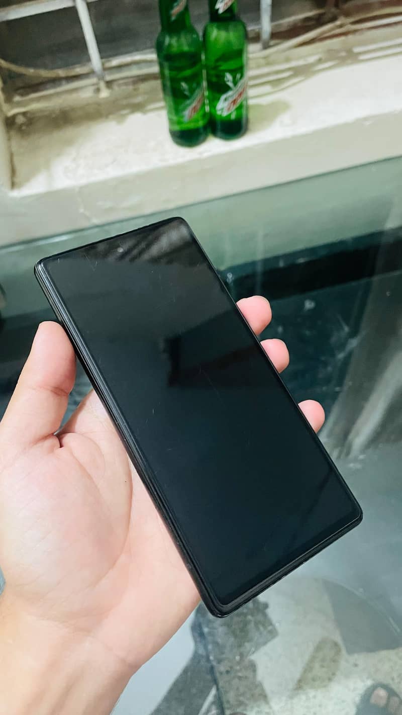 Google Pixel 6a 1