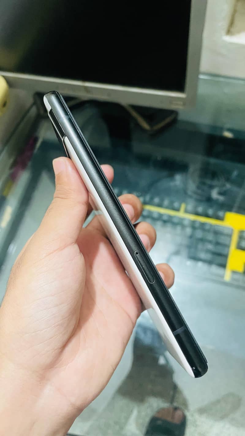 Google Pixel 6a 2