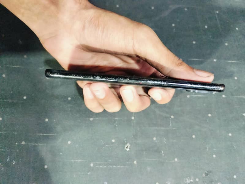 Apple iPhone X 6