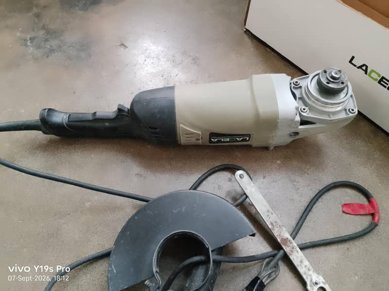 grinder machine plus string machine 1