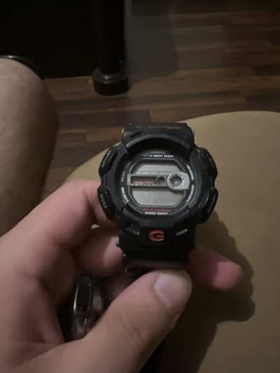Very brand new condition gulfman shock resist kept with so much carr