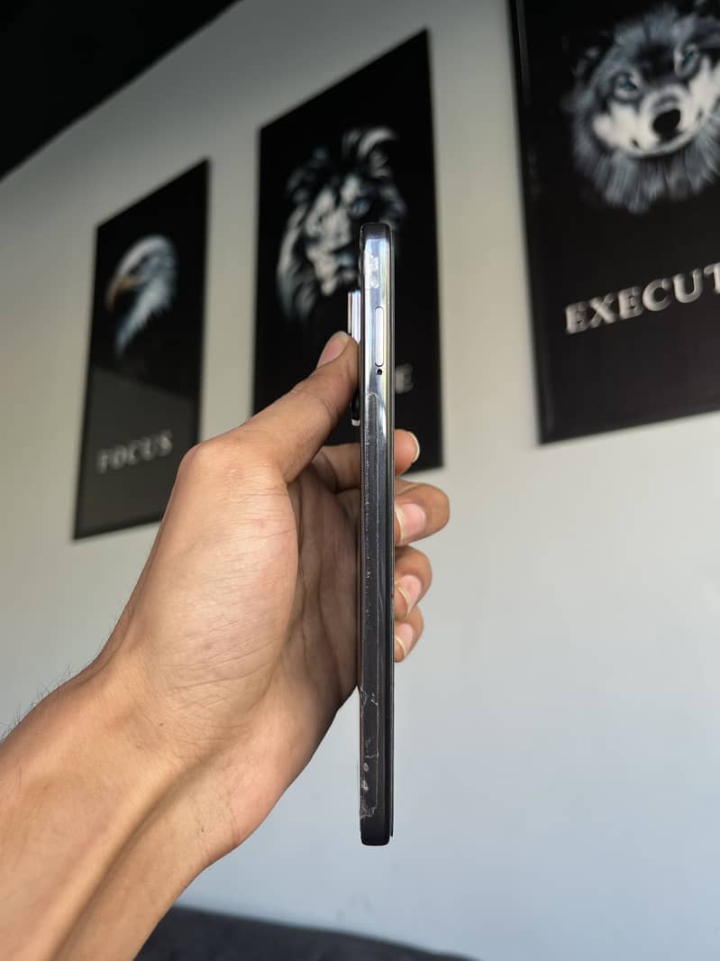 Infinix Zero X Pro 1