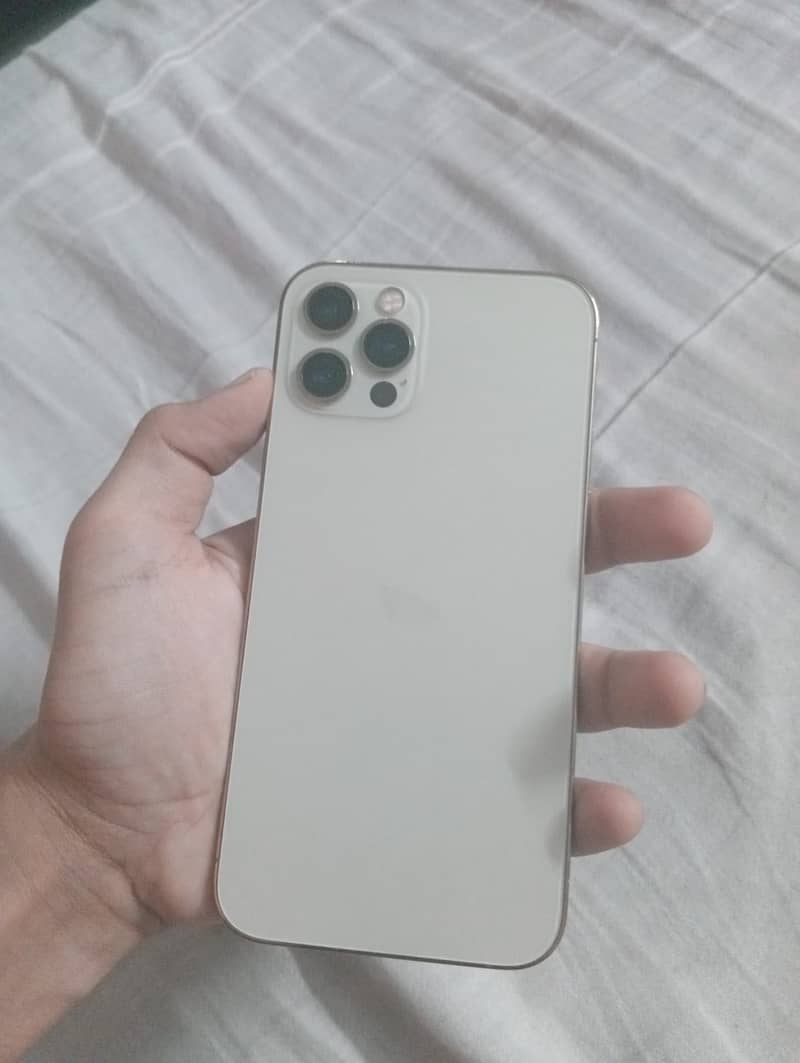 Apple iPhone 12 Pro 2