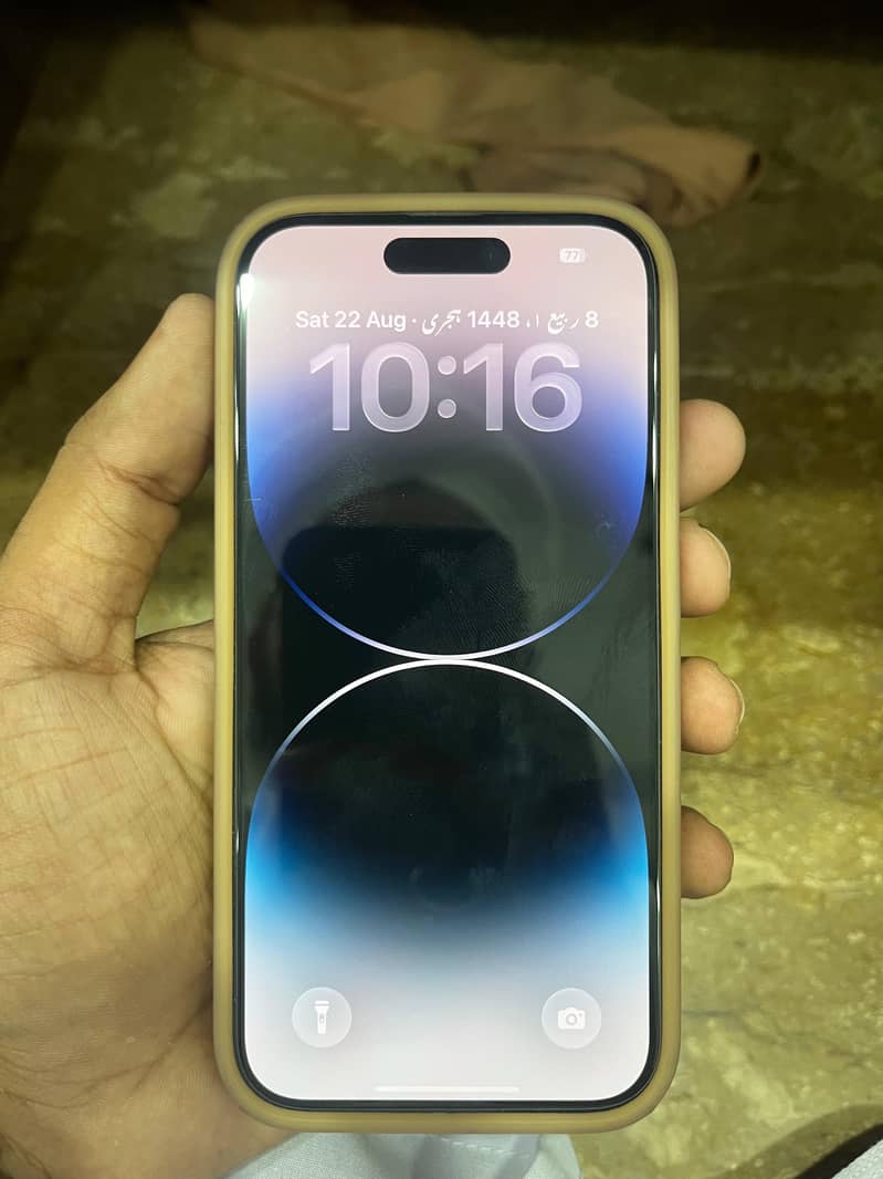 Apple iPhone 14 Pro 1